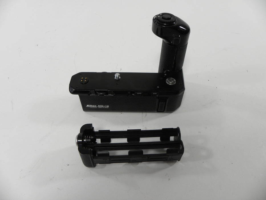 Nikon MD-12 Battery Grip