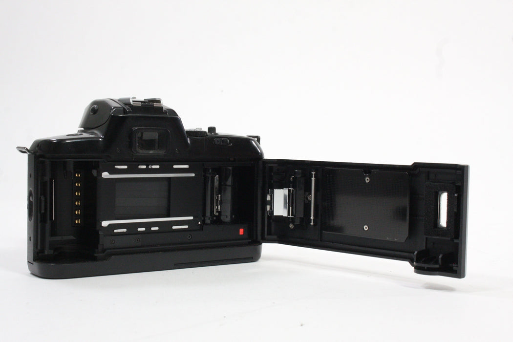 Nikon N5005 35mm SLR Camera Body