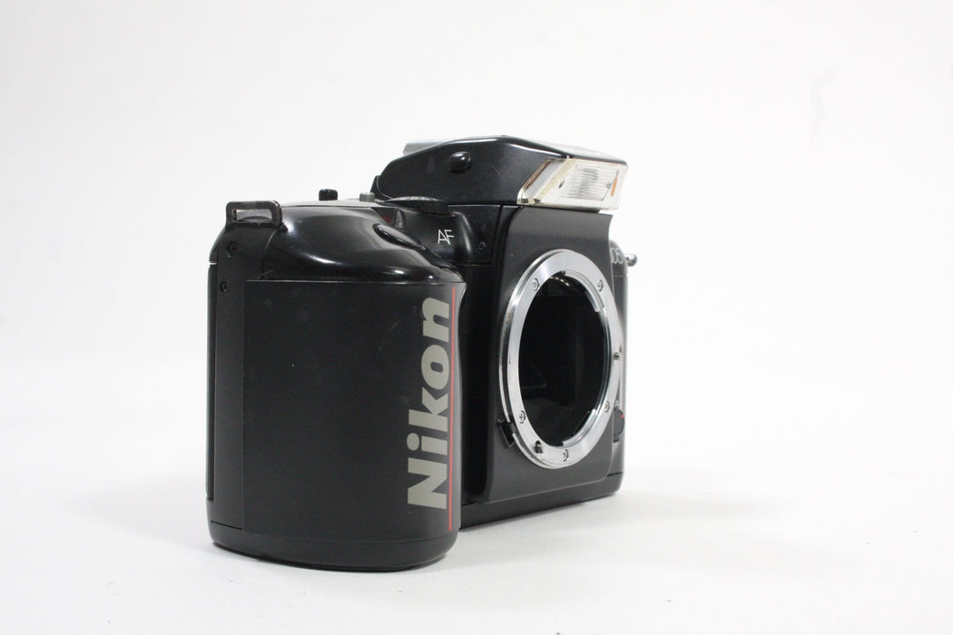 Nikon N5005 35mm SLR Camera Body