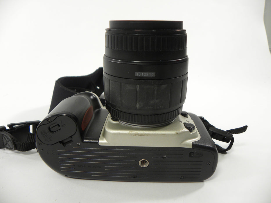 Nikon N60 35mm SLR w/Sigma 28-80 f3.5-5.6