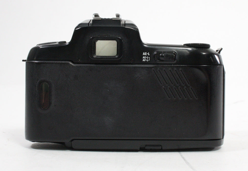 Nikon N6006 AF 35mm SLR Camera with 35-70mm f/3.3-4.5 Lens