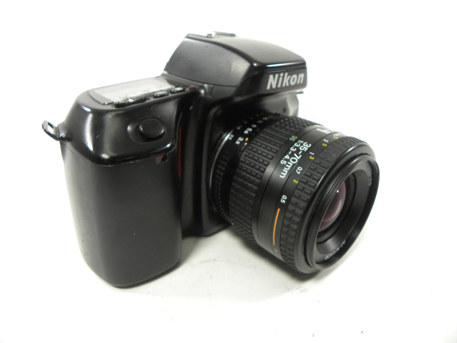 Nikon N70 35mm SLR w/AF Nikkor 35-70mm f3.3-4.5