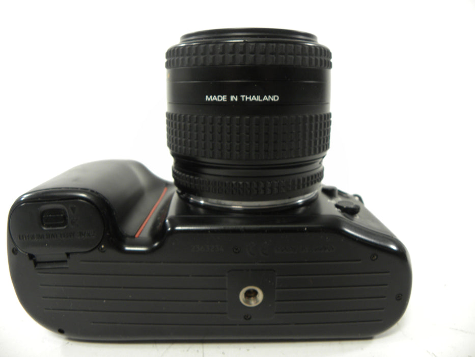 Nikon N70 35mm SLR w/AF Nikkor 35-70mm f3.3-4.5
