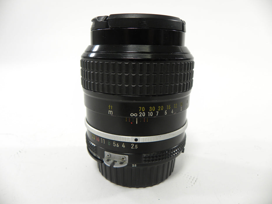Nikon Nikkor 105mm f2.5
