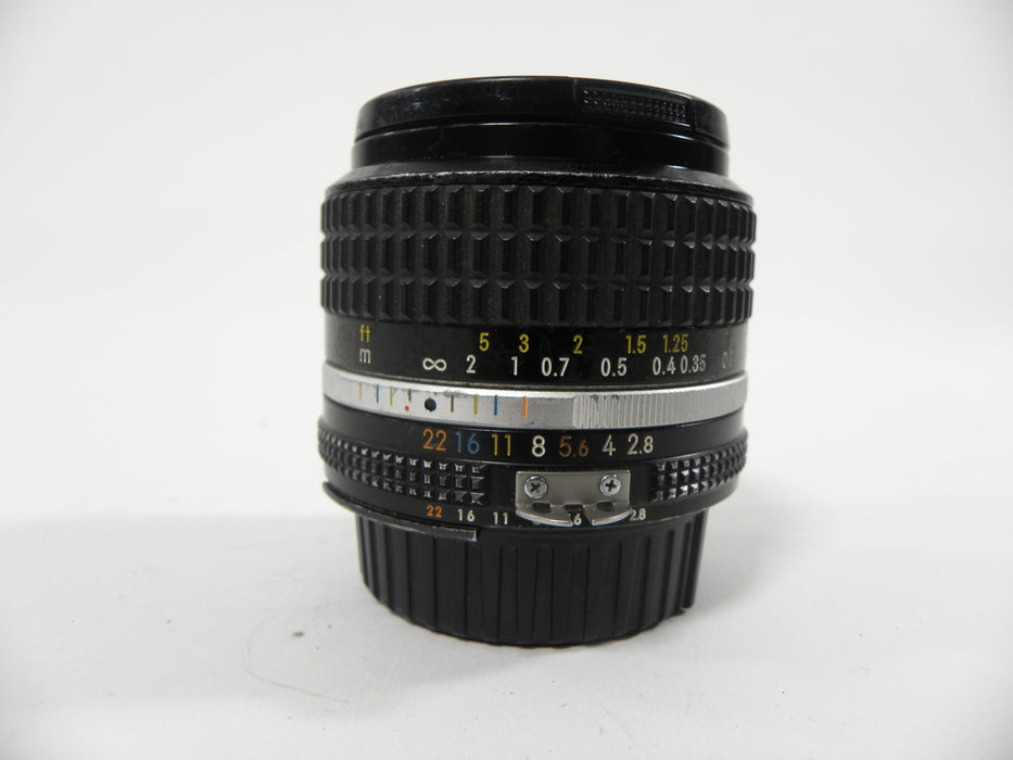 Nikon Nikkor 24mm f2.8 Ais