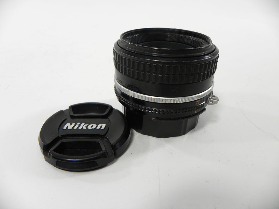 Nikon Nikkor 50mm f1.8 Ais  AS IS!