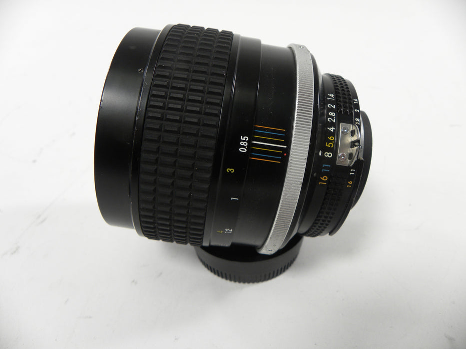 Nikon Nikkor 85mm f1.4 Ai-S