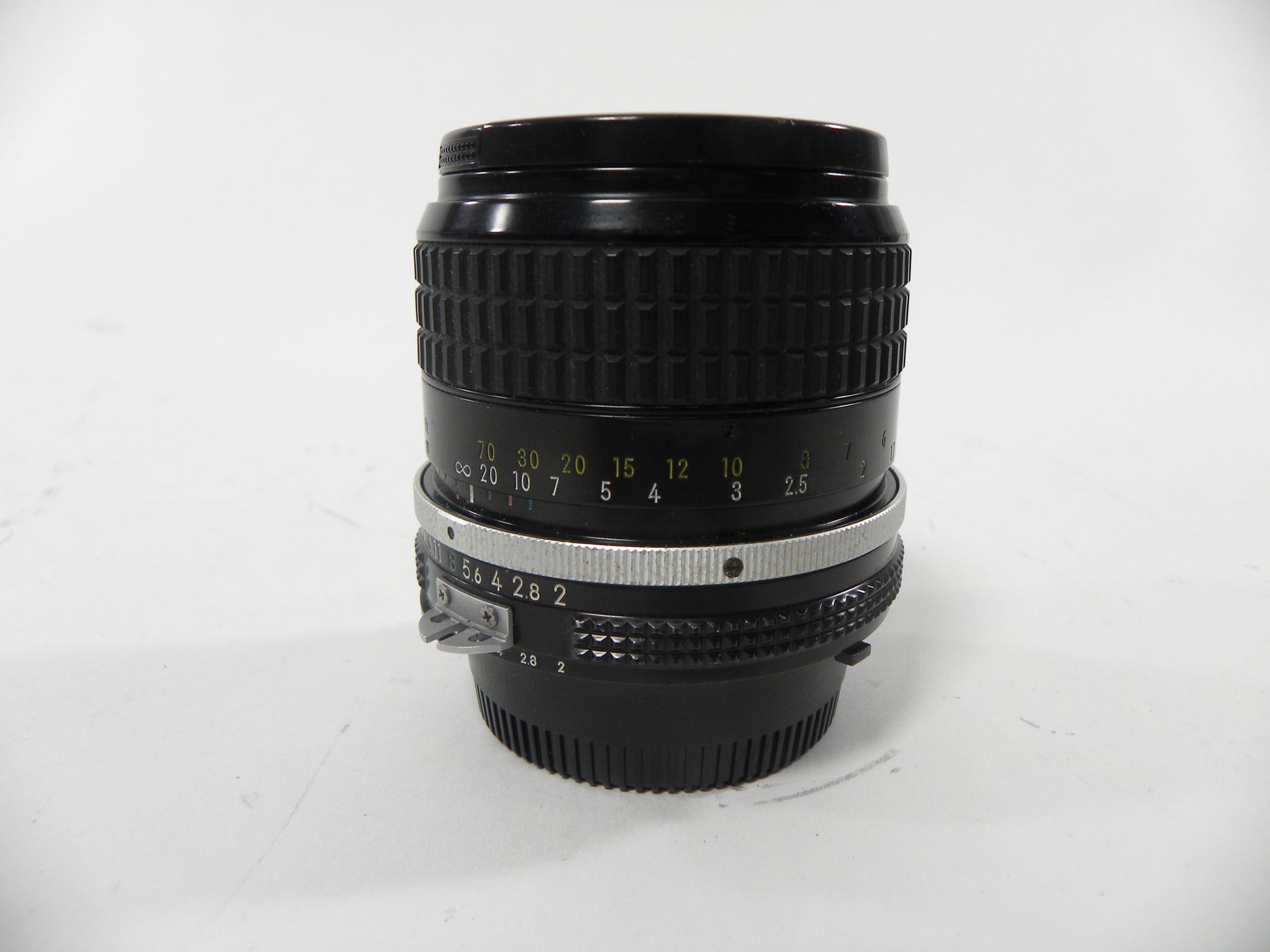 Nikon Nikkor 85mm f2 F Mount AI