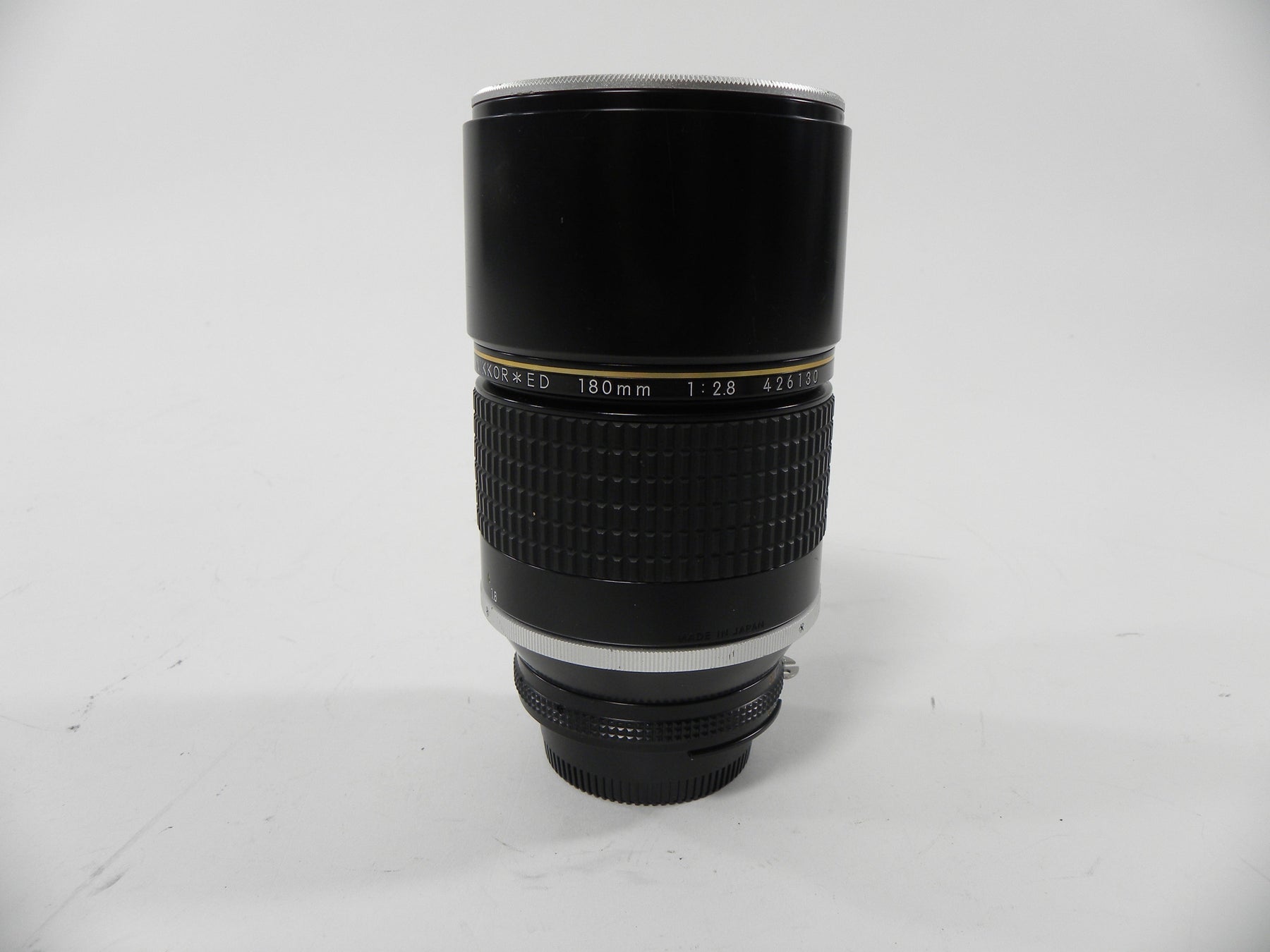 Nikon Nikkor ED 180mm f2.8