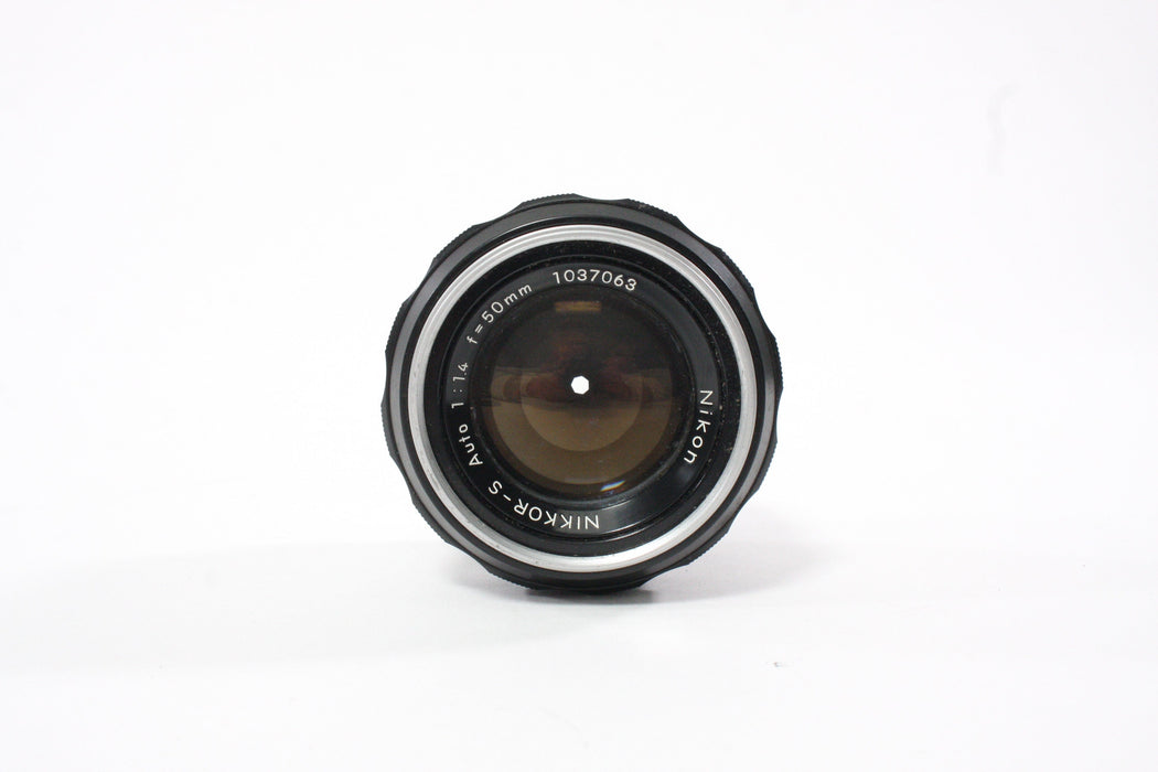 Nikon Nikkor-S 50mm f/1.4 Non-AI Lens for Nikon F Mount