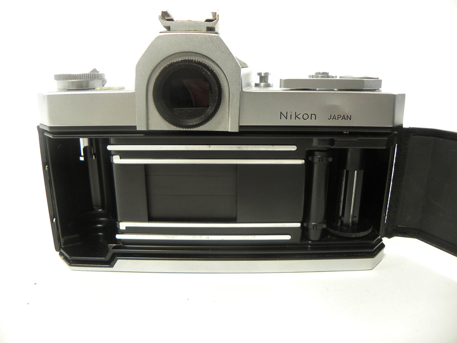 Nikon Nikkormat FTN 35mm SLR with 50mm f/2 Nikkor-H Auto Lens