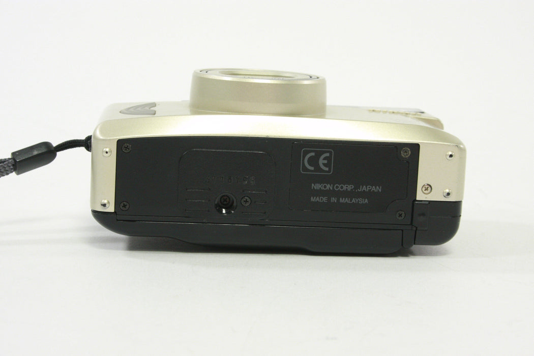 Nikon One Touch Zoom 90 AF QD 35mm Film Point and Shoot Camera