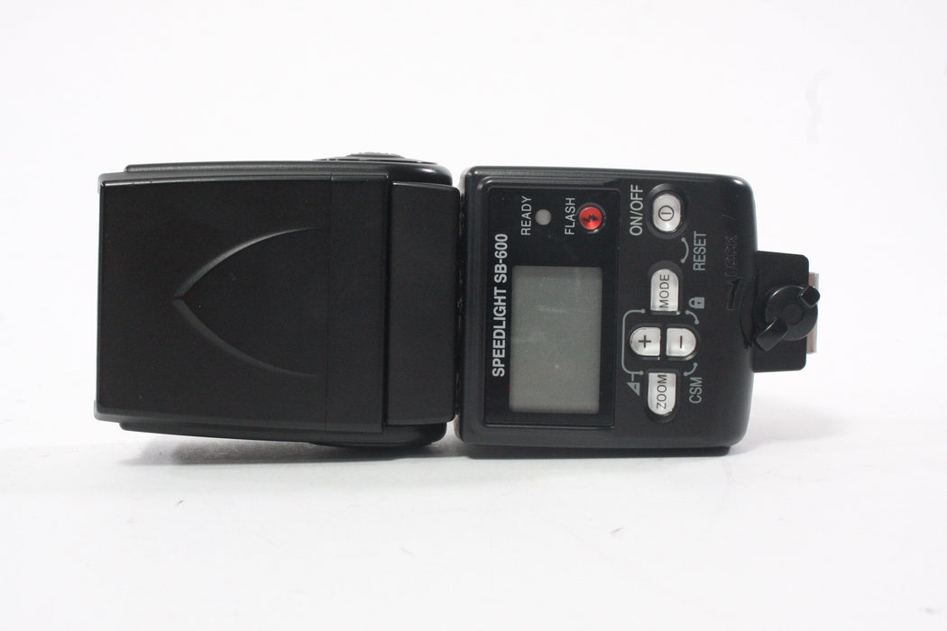 Nikon SB600 Speedlite