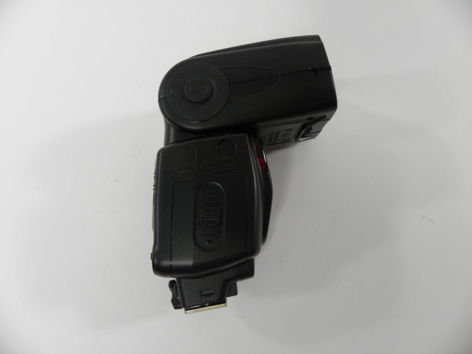 Nikon Speedlight SB-700