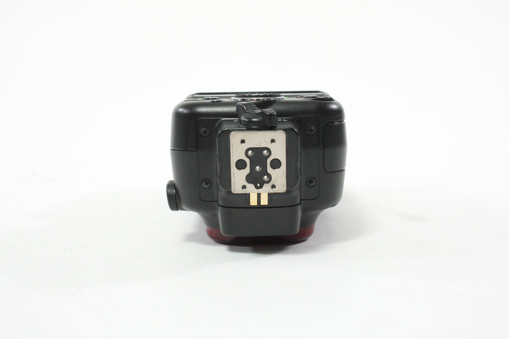 Nikon Speedlight SB-900
