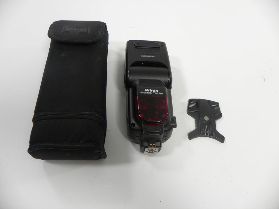 Nikon Speedlight SB-900