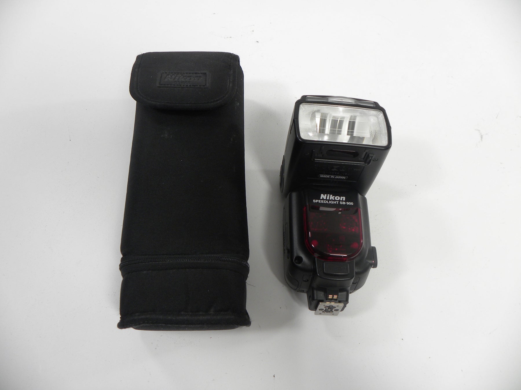 Nikon Speedlight SB-900