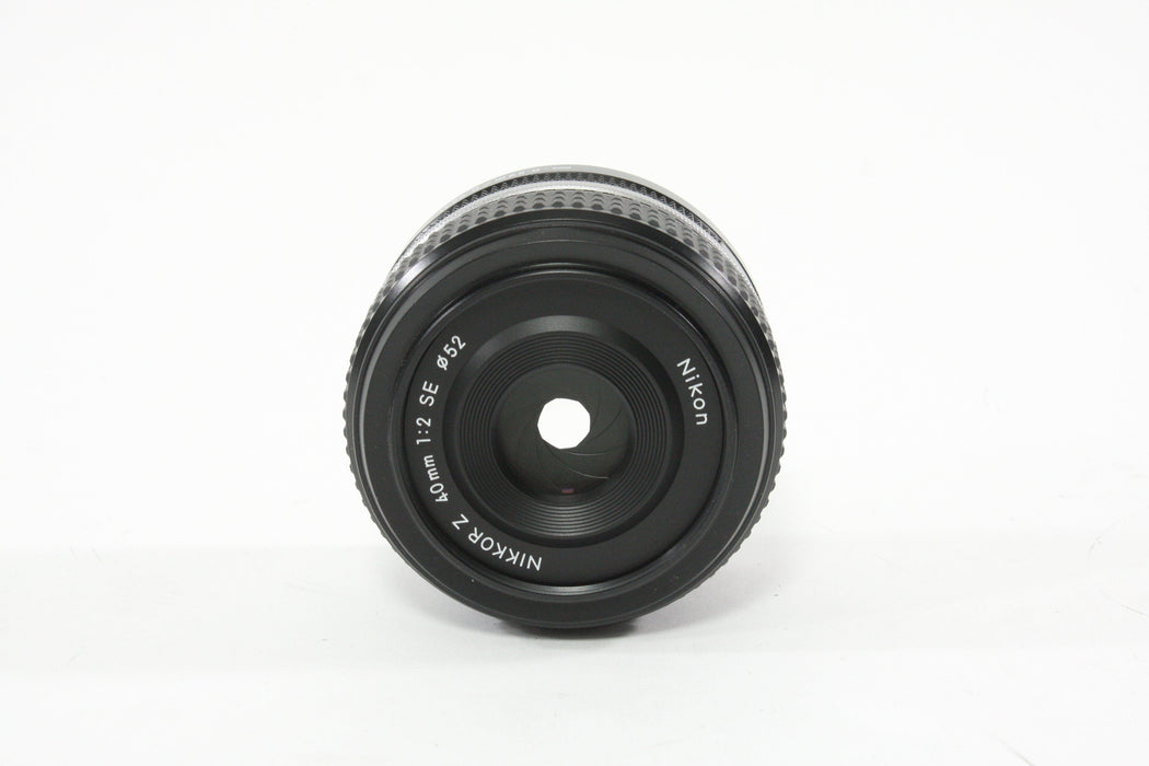 Nikon Z 40mm F2 SE