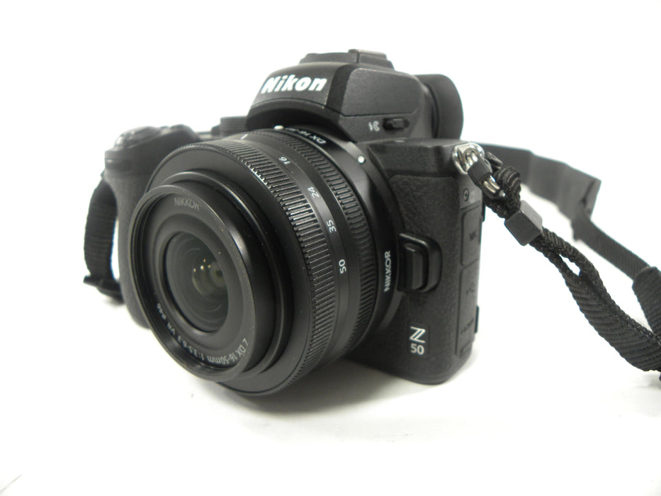 Nikon Z 50 20.9mp Mirrorless Digital w/DX  16-50mm f3.5-6.3  Shutter Ct. 2.945