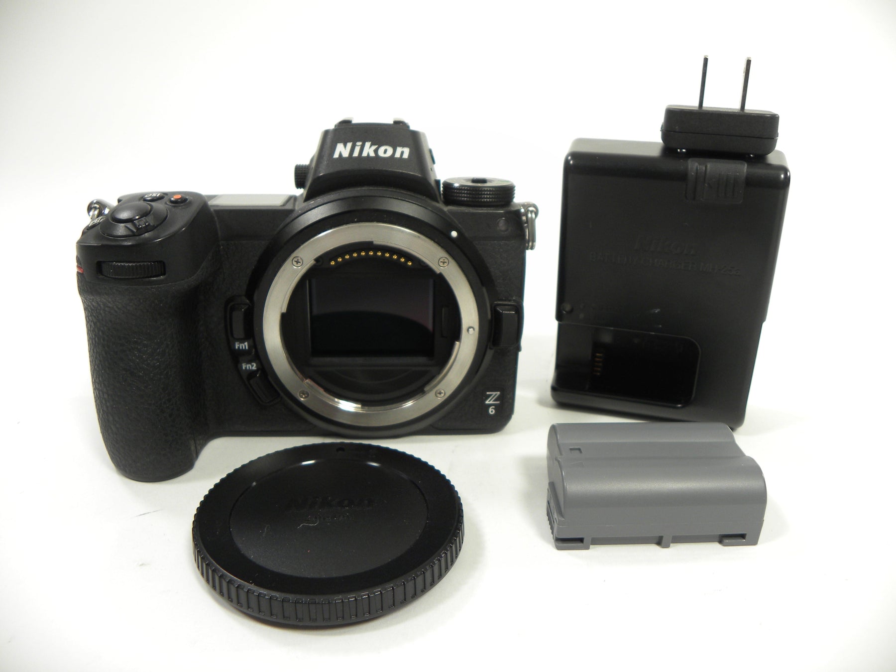 Nikon Z 6 24.5mp Digital Mirrorless Camera Body Only shutter ct. 11,889