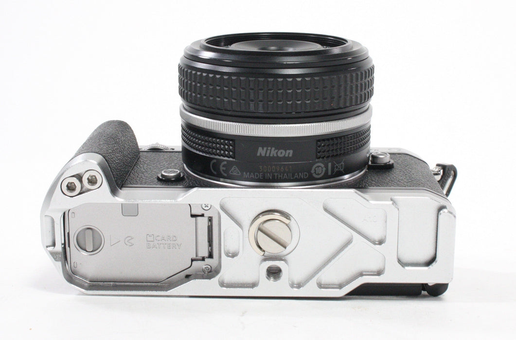 Nikon Z fc Mirrorless Digital Camera with Nikon 28mm f/2.8 SE Lens and Shutter Count 432