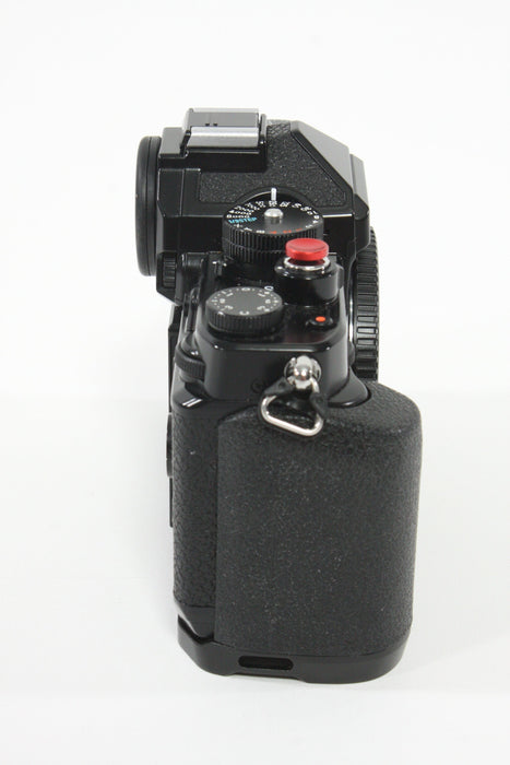 Nikon Zf Mirrorless Camera with SmallRig Cage - Shutter Count 11139