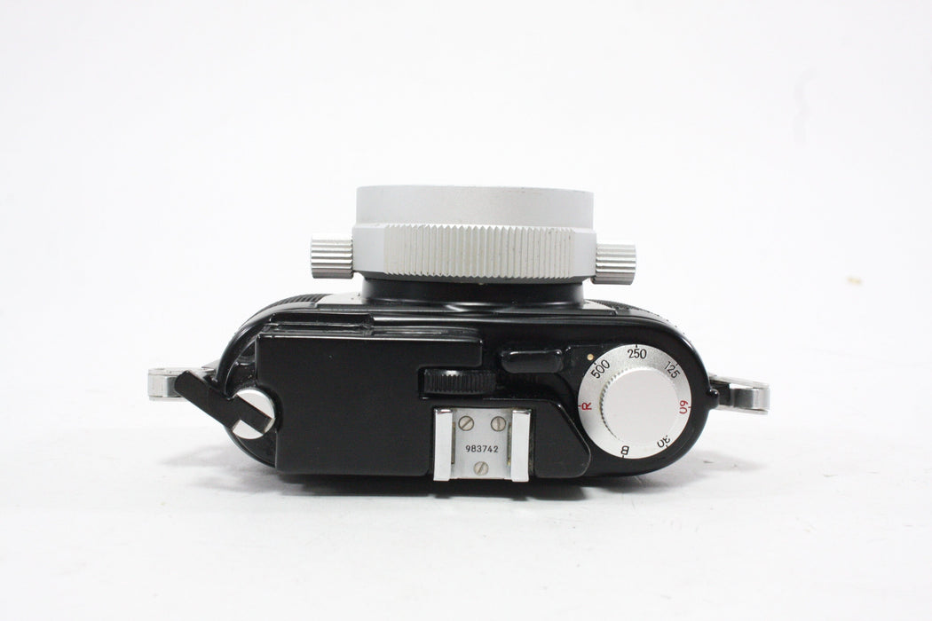 Nikonos II Underwater Film Camera with 35mm f/3.5 Lens