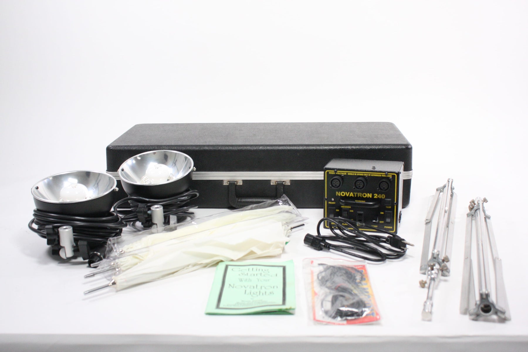 Novatron 240 Lighting Kit