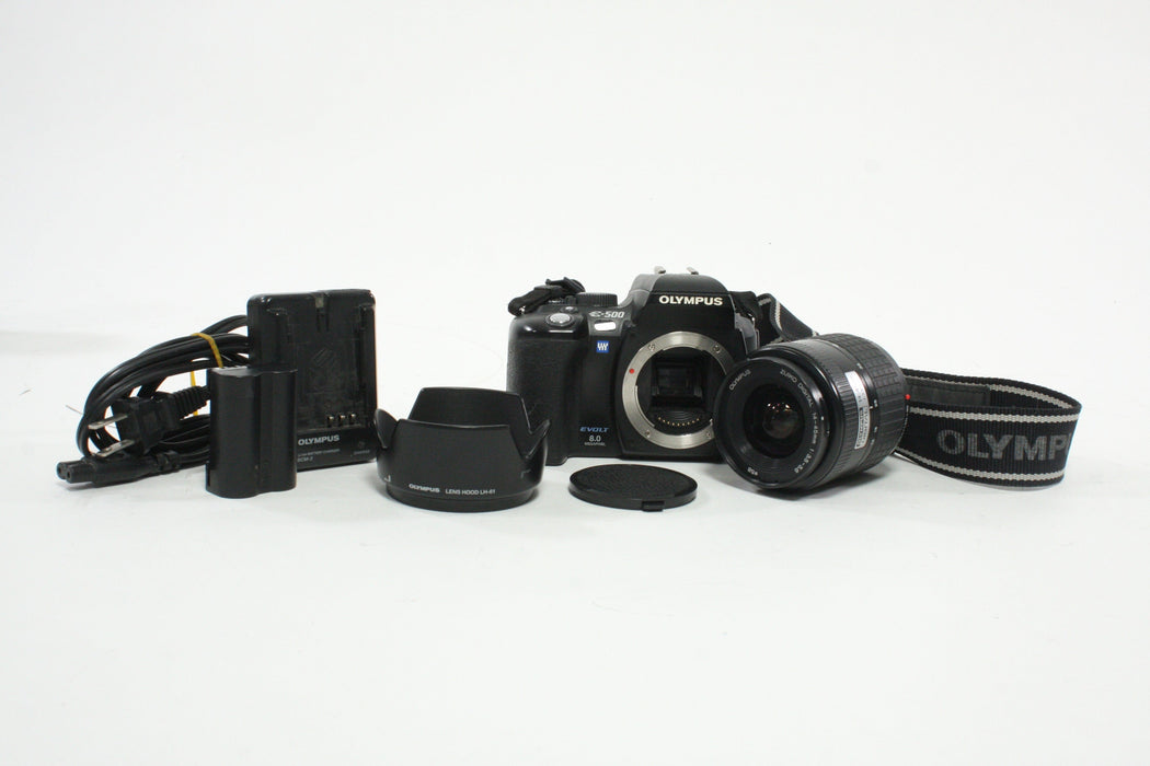 Olympus E-500 Digital Camera with 14-45mm f/3.5-5.6 4/3 Mount Lens