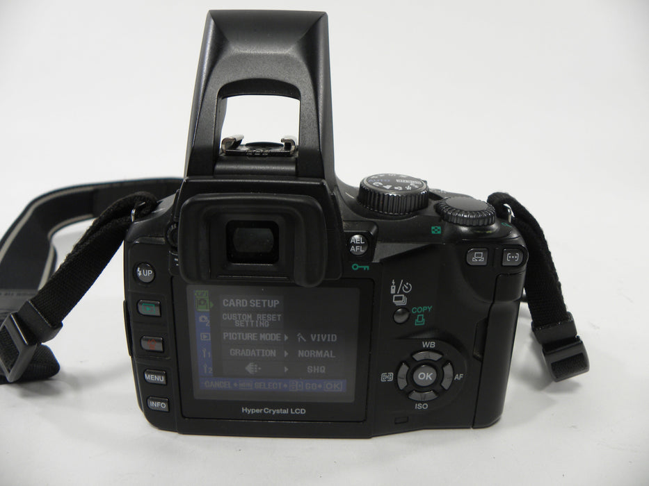 Olympus Evolt E-500 8mp Digital SLR w/Olympus Zuiko 14-45 Shutter Ct. 11,593