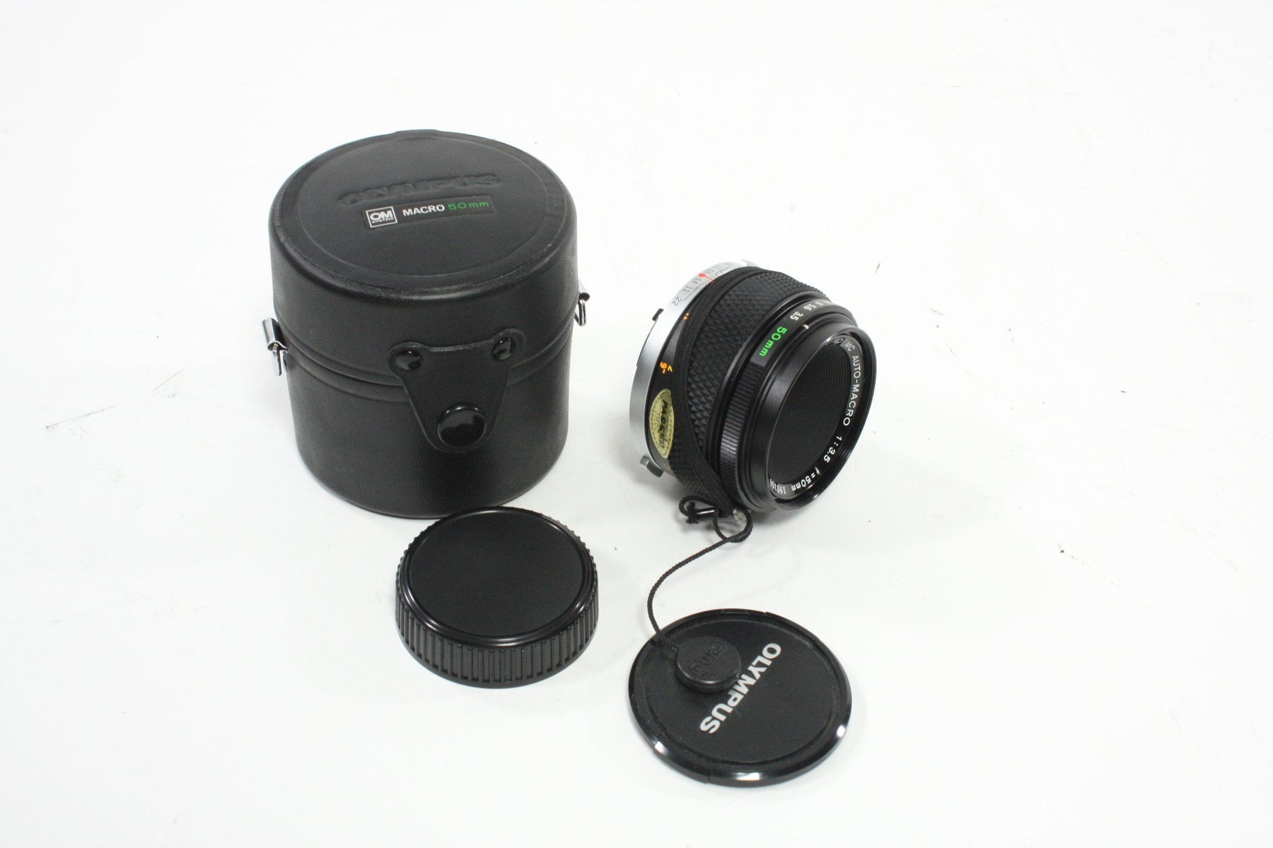 Olympus MC 50mm f/3.5 Macro Lens for OM Mount
