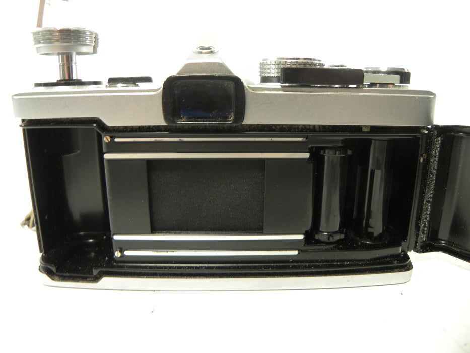 Olympus OM-1 35mm SLR w/F. Zuiko Auto-S 50mm f1.8