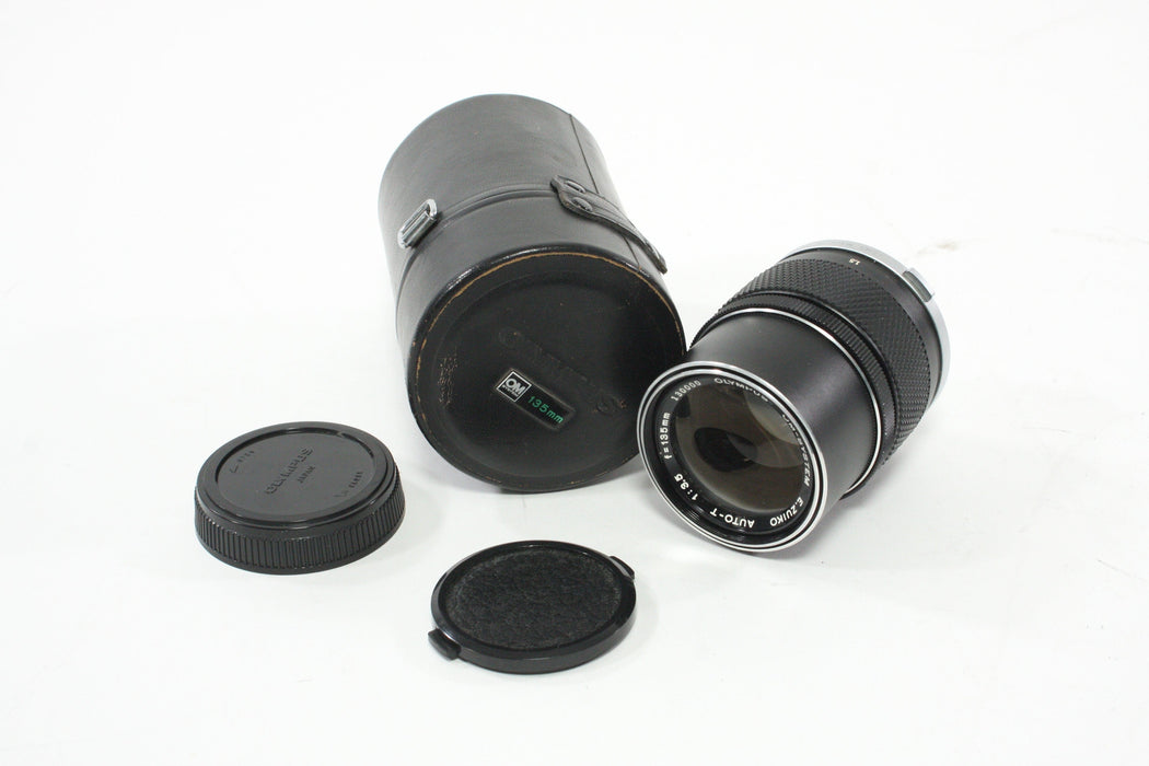 Olympus OM 135mm f/3.5 Lens for Olympus OM Mount with Case