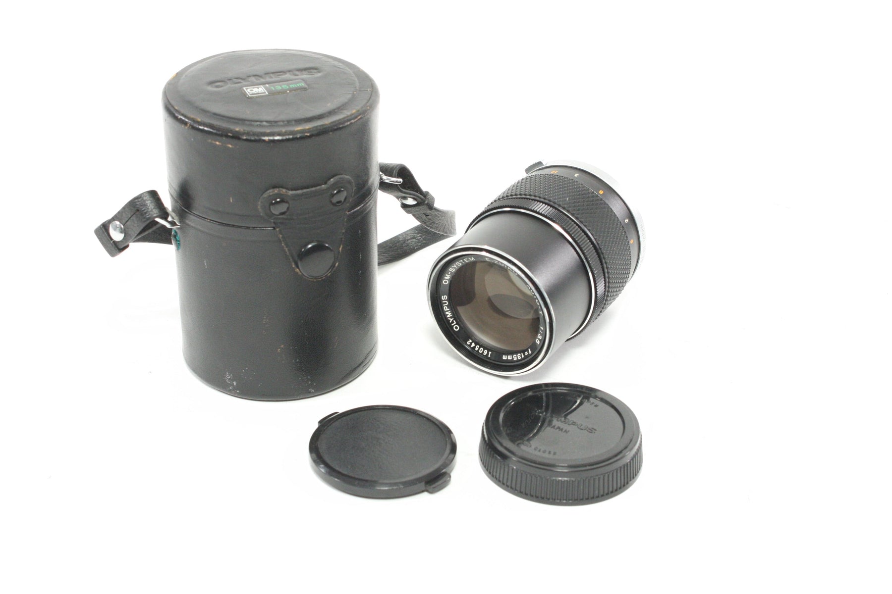 Olympus OM 135mm f/3.5 Lens for Olympus OM Mount with Case