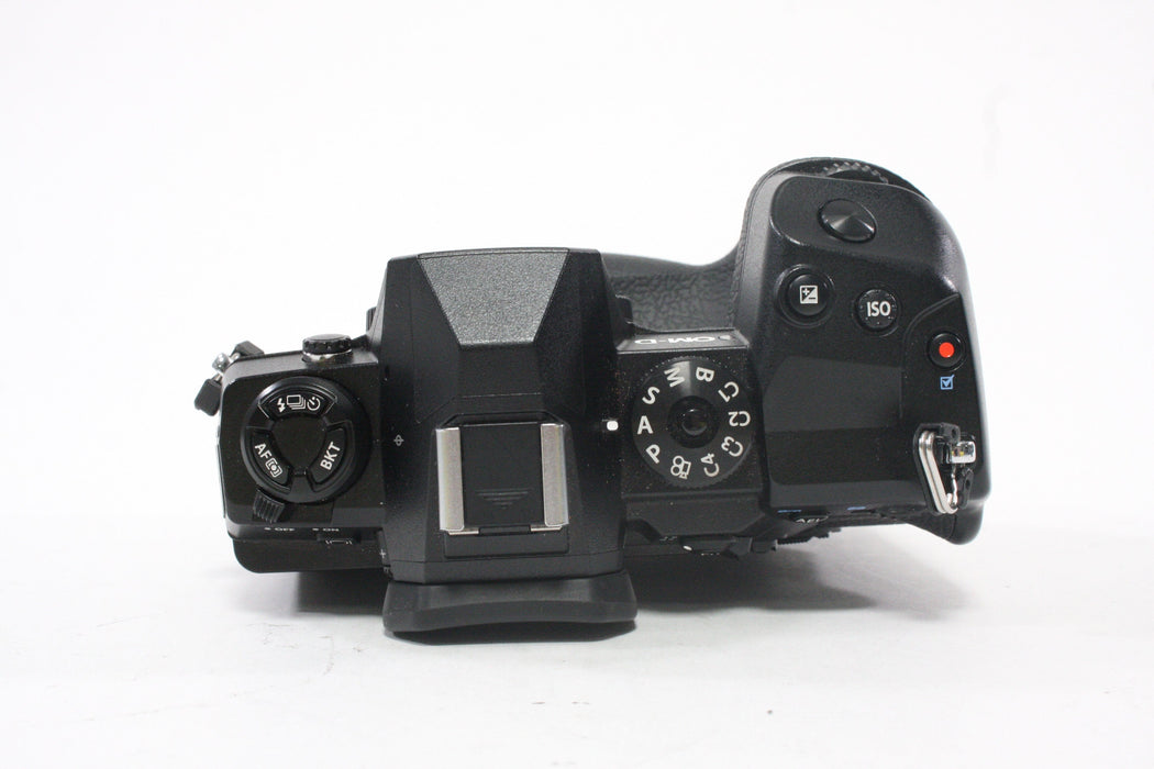 Olympus OM-D E-M1X Digital Mirrorless Camera with Shutter Count 6,413