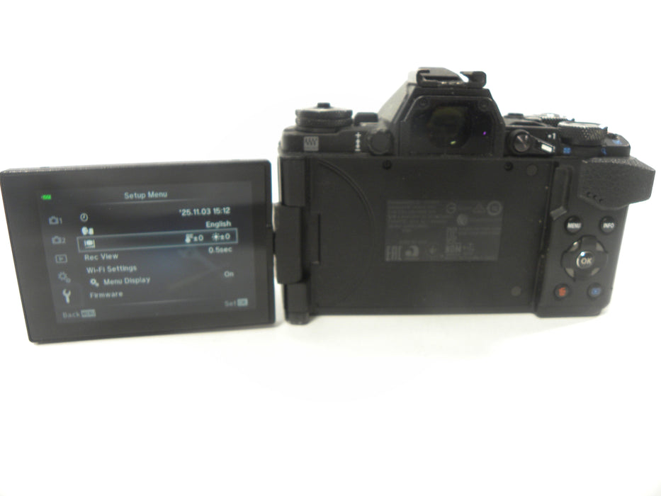 Olympus OM-D E-M5II 16.1mp Digital Mirrorless Body Only Shutter Ct. 8,811