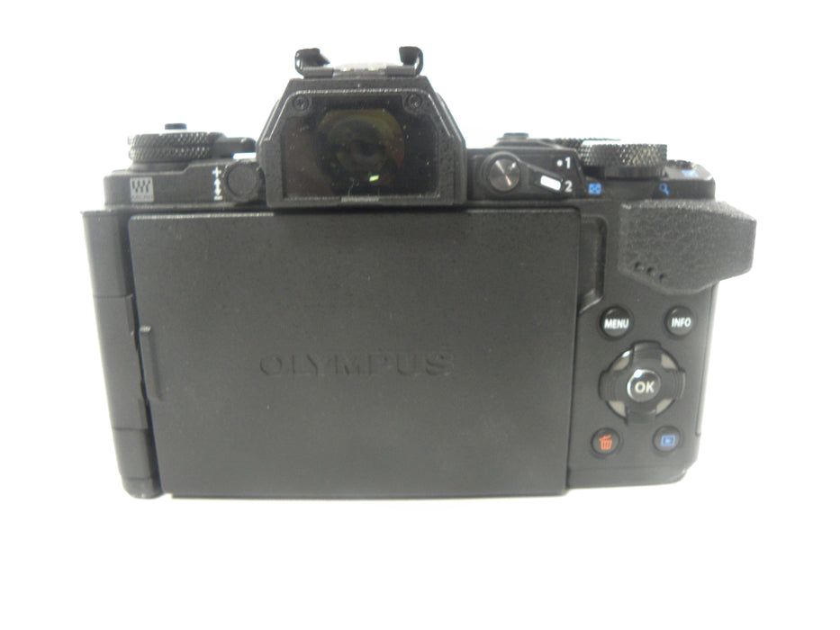 Olympus OM-D E-M5II 16.1mp Digital Mirrorless Body Only Shutter Ct. 8,811