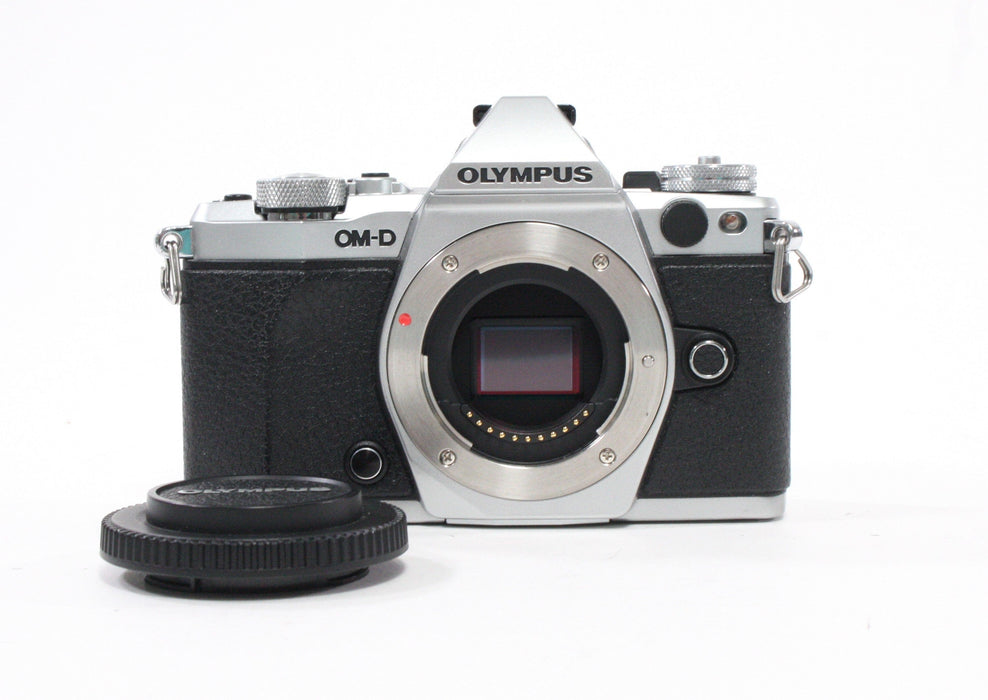 Olympus OM-D E-MS II Mirrorless Digital Camera with Flash Shutter Count 4,380