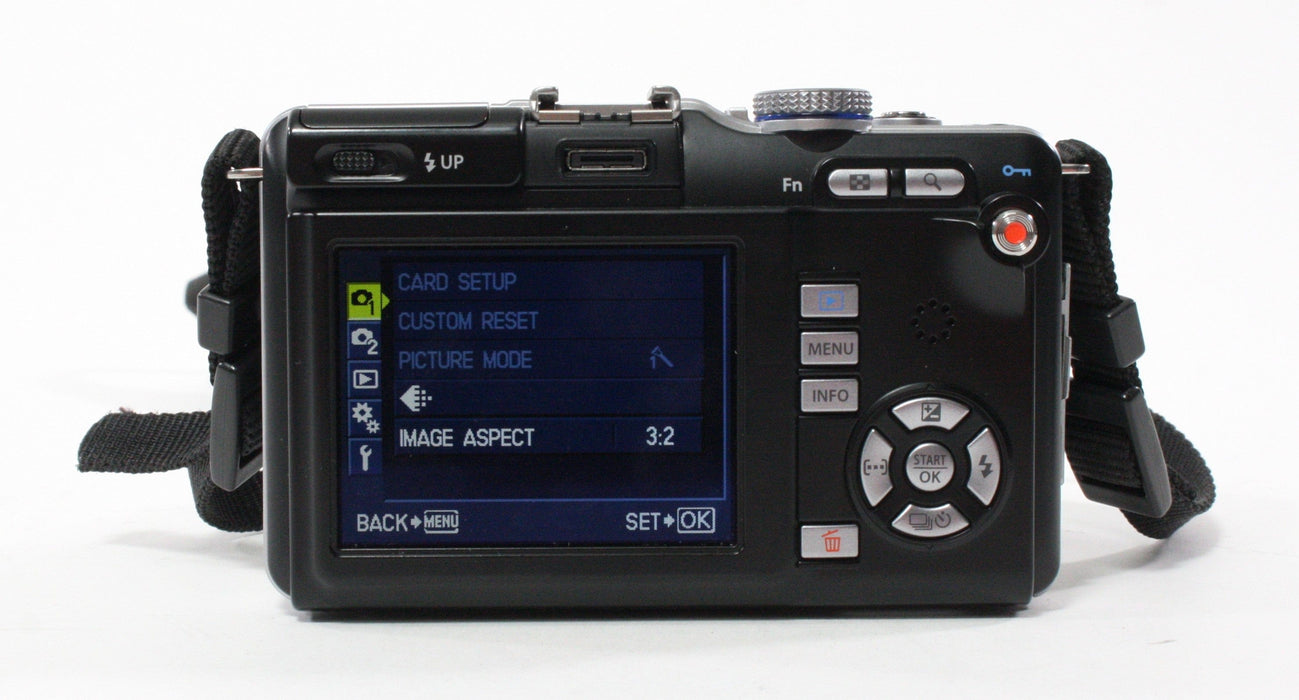 Olympus Pen E-PL1 with 14/42mm f/3.5-5.6 Lens