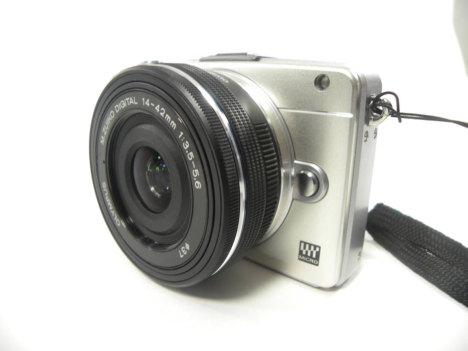 Olympus Pen Mini E-PM2 16.5mp Digital Mirrorless w/M. Zuiko 14-42mm S/C 2,357