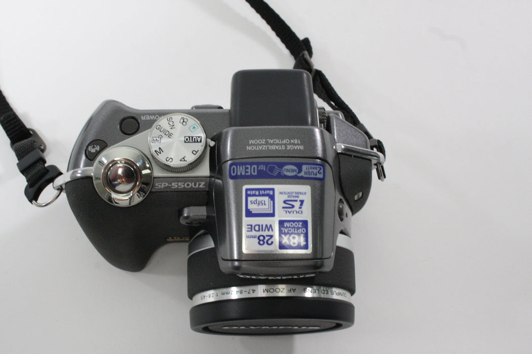 Olympus SP-550 UZ
