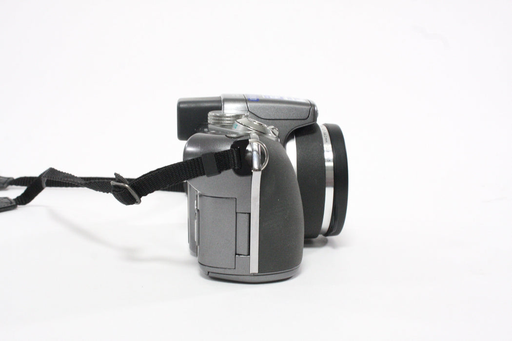 Olympus SP-550 UZ