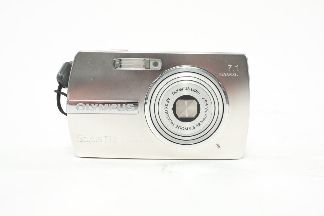 Olympus Stylus 710 Digital Point-and-Shoot Camera 3x Zoom 7.1mp
