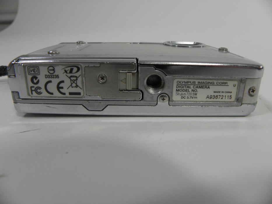 Olympus Stylus 720SW 7.1mp Digital camera