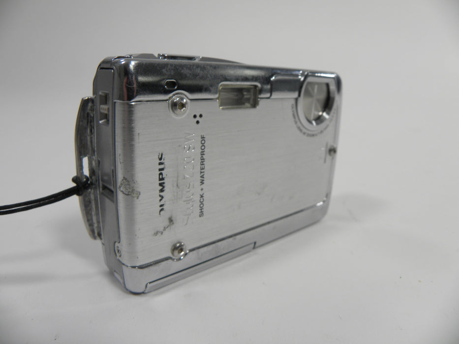 Olympus Stylus 720SW 7.1mp Digital camera