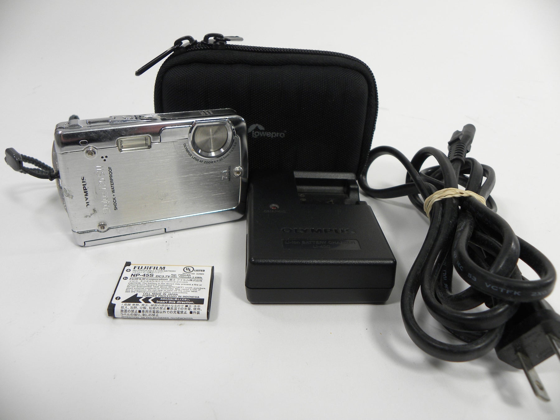 Olympus Stylus 720SW 7.1mp Digital camera