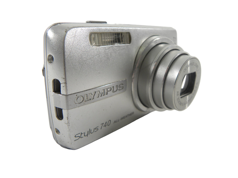 Olympus Stylus 740 7.1mp Digital Camera