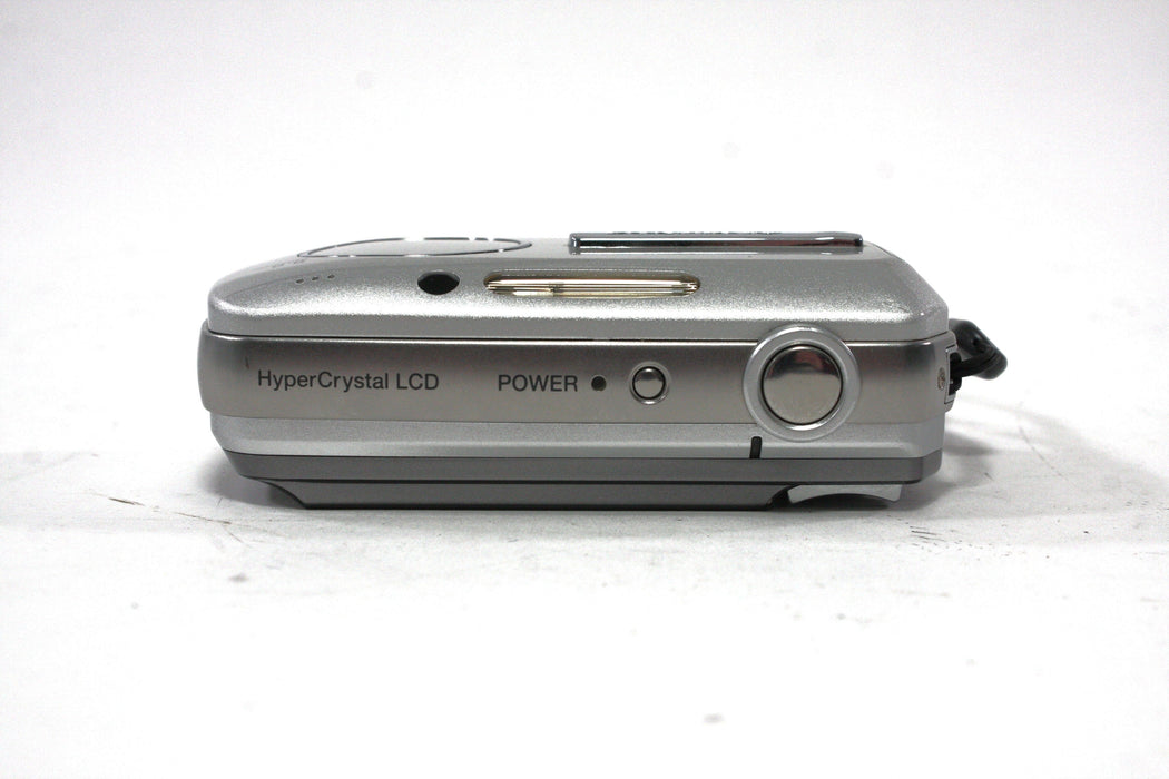 Olympus Stylus 800 All-Weather Digital Camera 3x Zoom 8.0mp