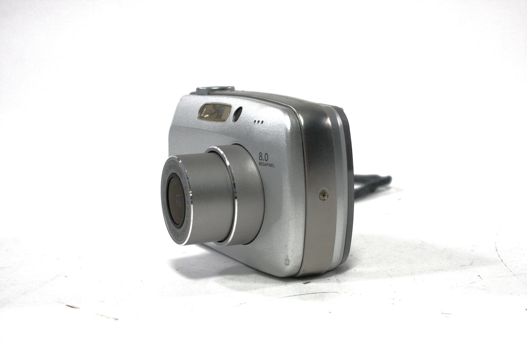 Olympus Stylus 800 All-Weather Digital Camera 3x Zoom 8.0mp