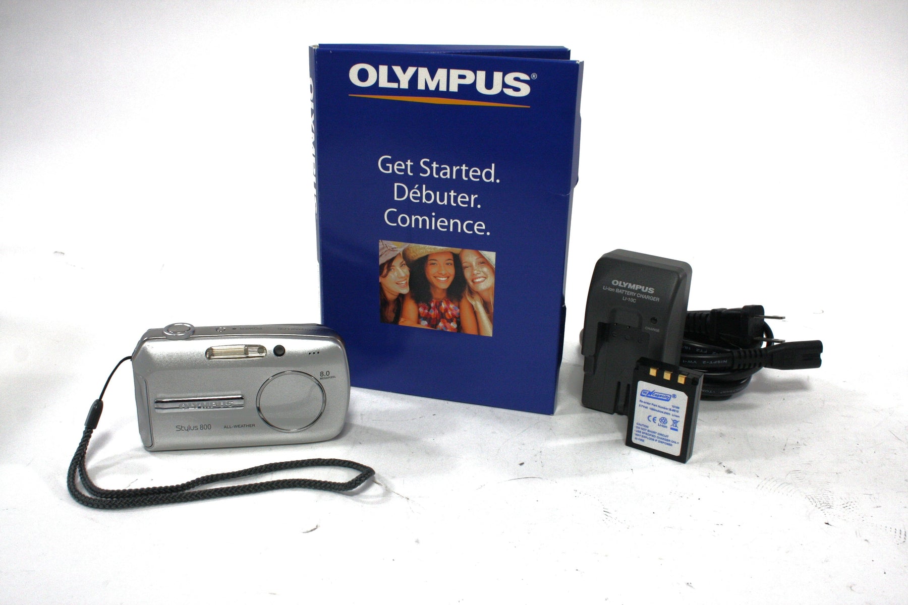 Olympus Stylus 800 All-Weather Digital Camera 3x Zoom 8.0mp
